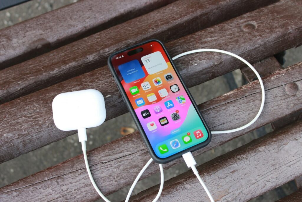 4. iPhone 15 Pro vs iPhone 15 Pro Max - sfaturi pentru utilizatori. iPhone 15 Pro vs iPhone 15 Pro Max - sfaturi pentru utilizatori
