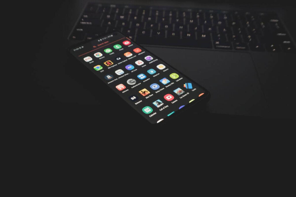 Versiuni de Android. Versiunea Android de pe dispozitivul tau. Cum afli care este si cum faci update.