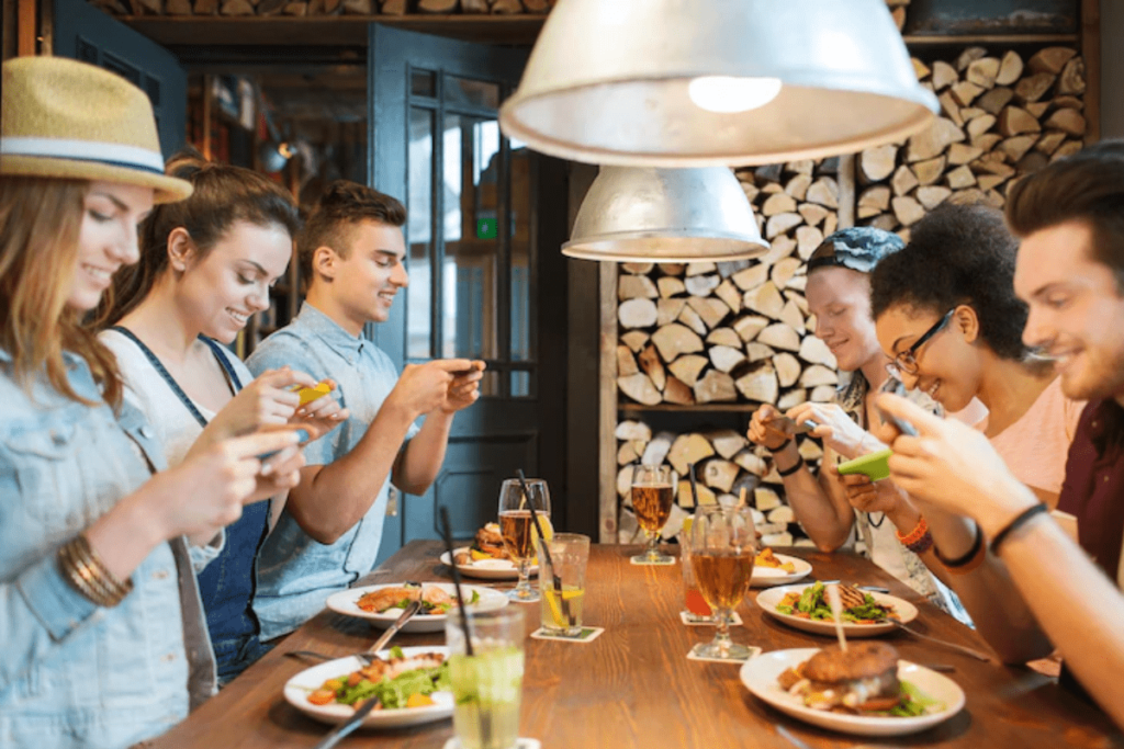 Dependenta de telefon – cauze si efecte