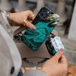 Burga Husa Dual Layer Emerald Pool iPhone 16