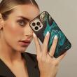 Burga Husa Elite Gold Emerald Pool iPhone 14 Pro Max